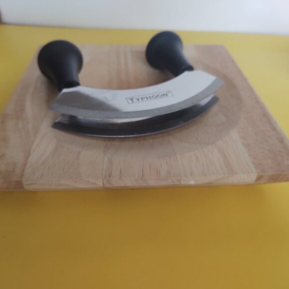 Typhoon Two Handle Double Stainless Steel Blade Herb Cutter wood cutting board - Picture 7 of 7